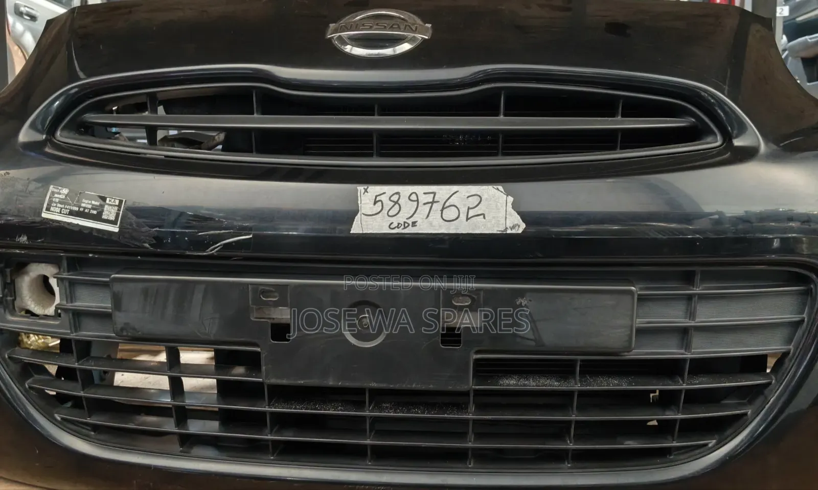 Nissan March Nosecute
