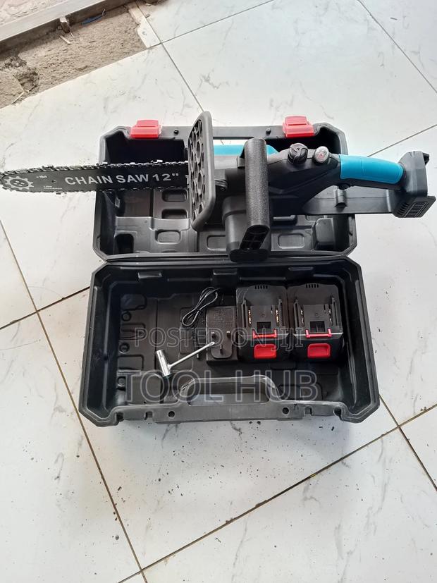 Cordless 12" Chain Saw