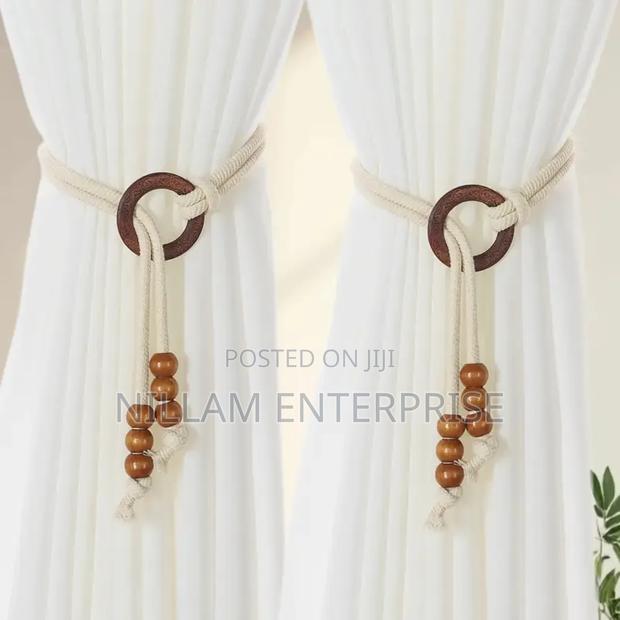 2 Pieces Vintage Natural Wood Curtain Tiebacks - thumbnail 2