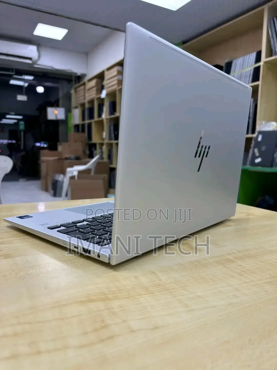Laptop HP EliteBook 830 G8 16GB Intel Core i7 SSD 512GB