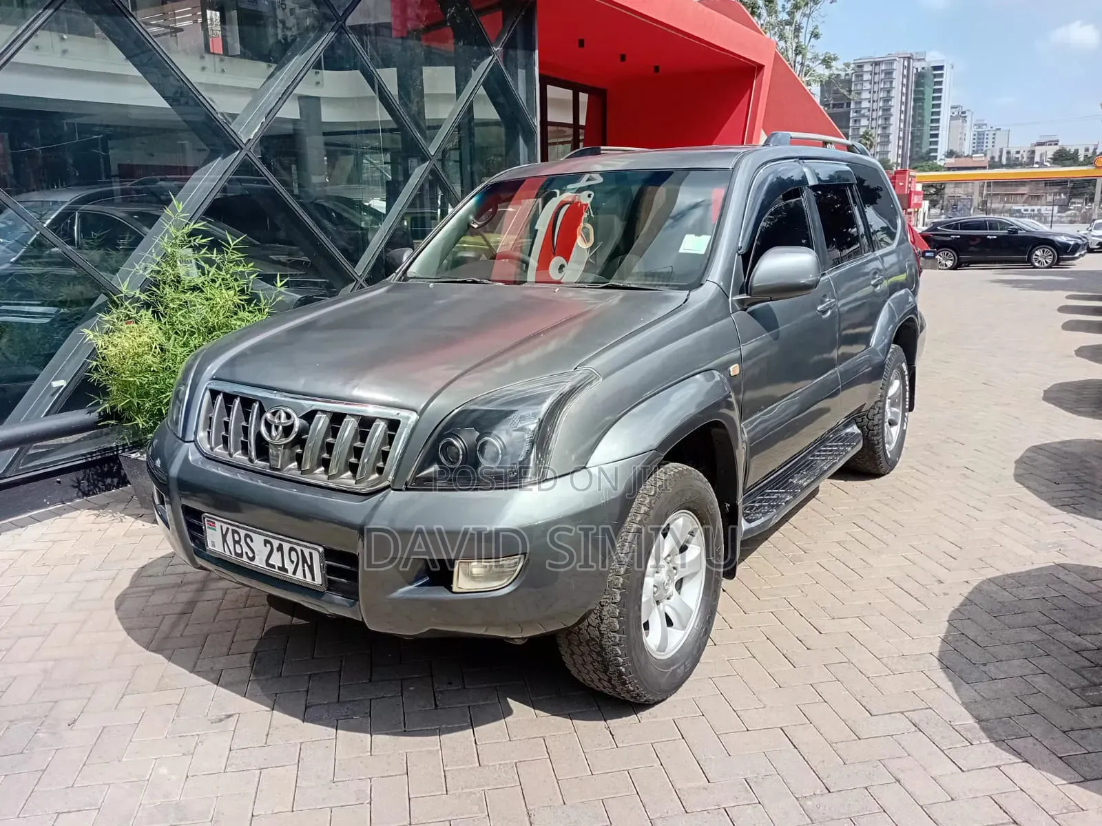 Toyota Land Cruiser Prado 2004 Gray