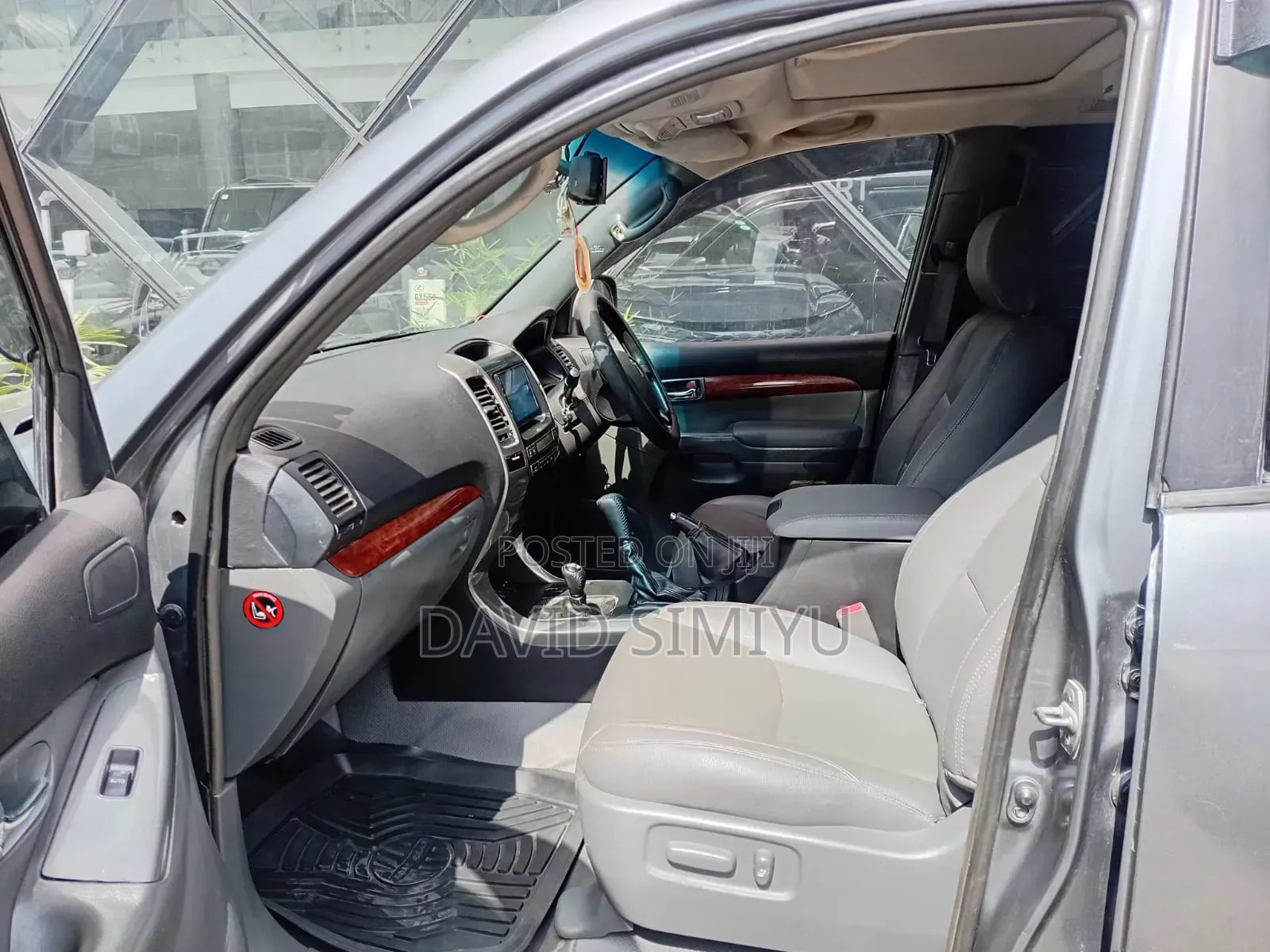 Toyota Land Cruiser Prado 2004 Gray