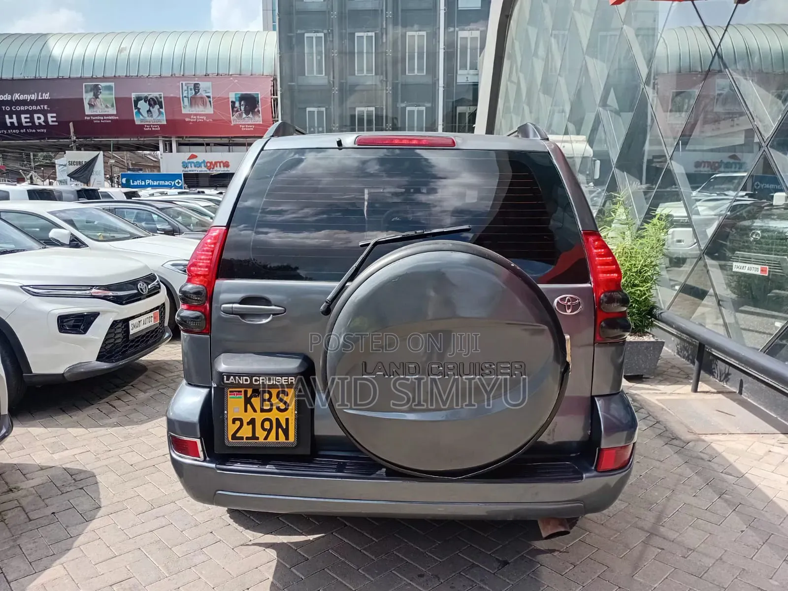 Toyota Land Cruiser Prado 2004 Gray