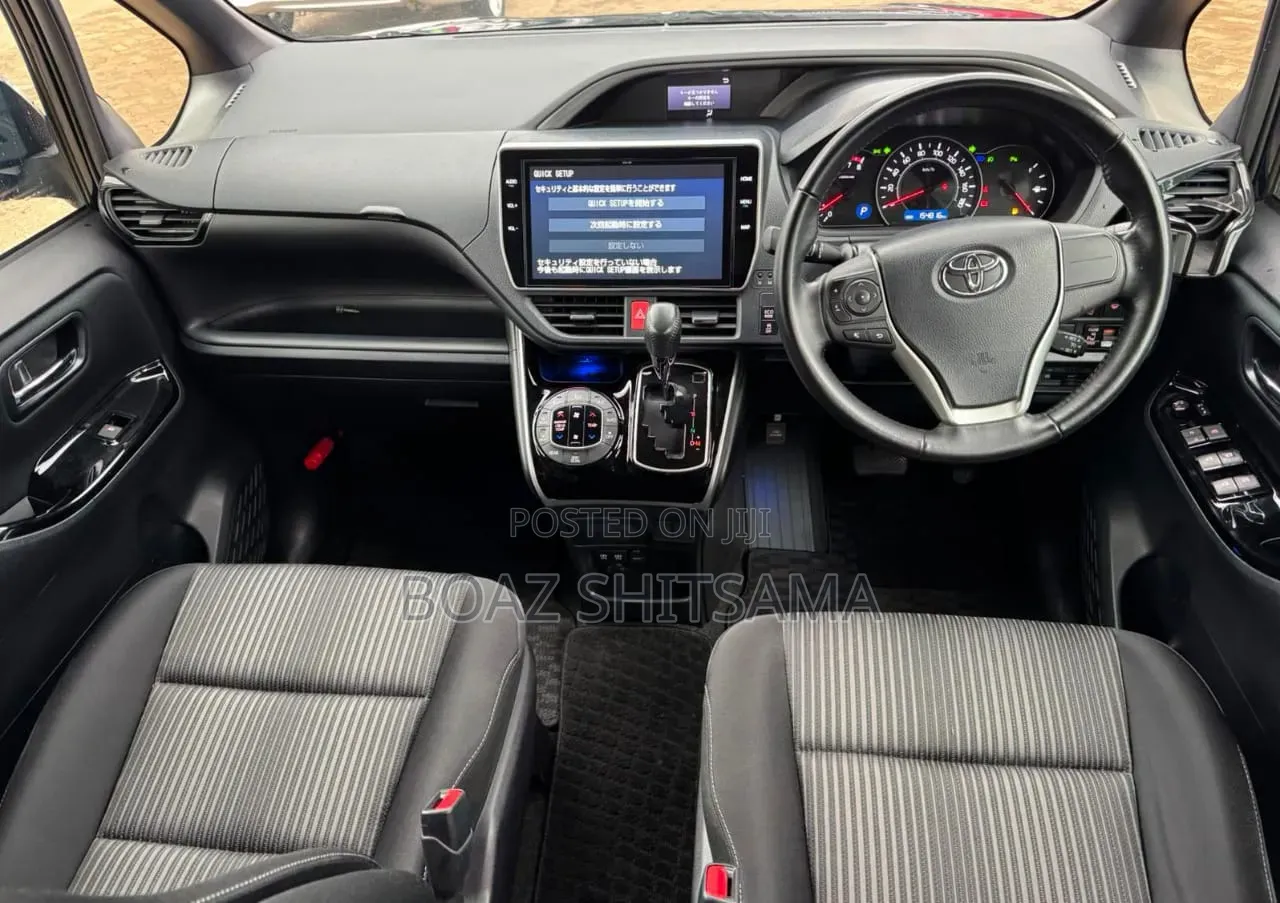 Toyota Noah 2019 Black