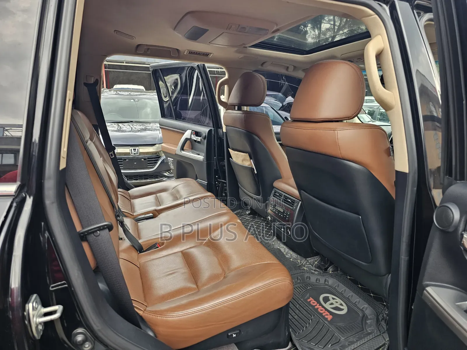 Toyota Land Cruiser 2016 Black
