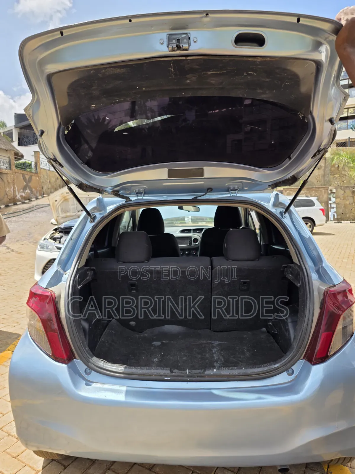 Toyota Vitz 2012 Blue
