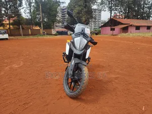 KTM 2021 White