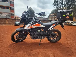 KTM 2021 White
