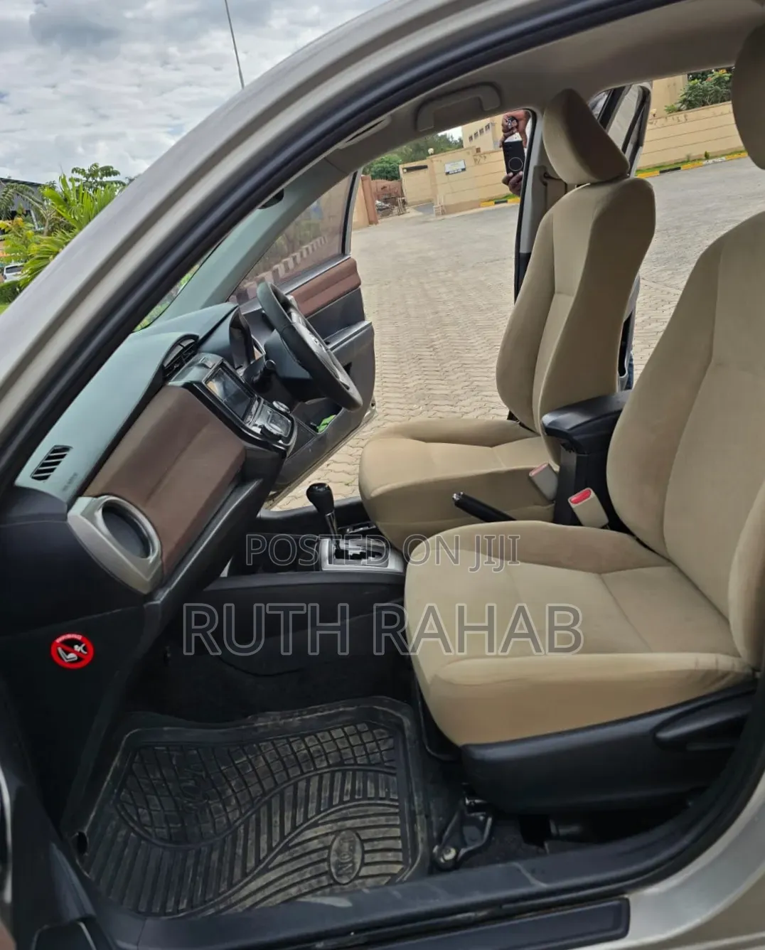 Toyota Axio 2014 Gray