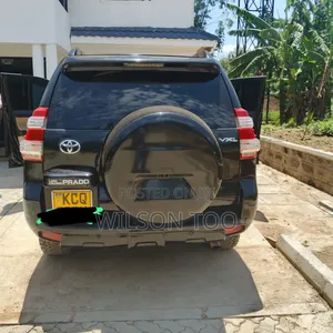 Toyota Land Cruiser Prado 2017 Black