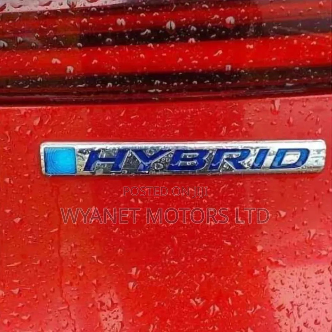 Honda Fit Shuttle 2019 Red