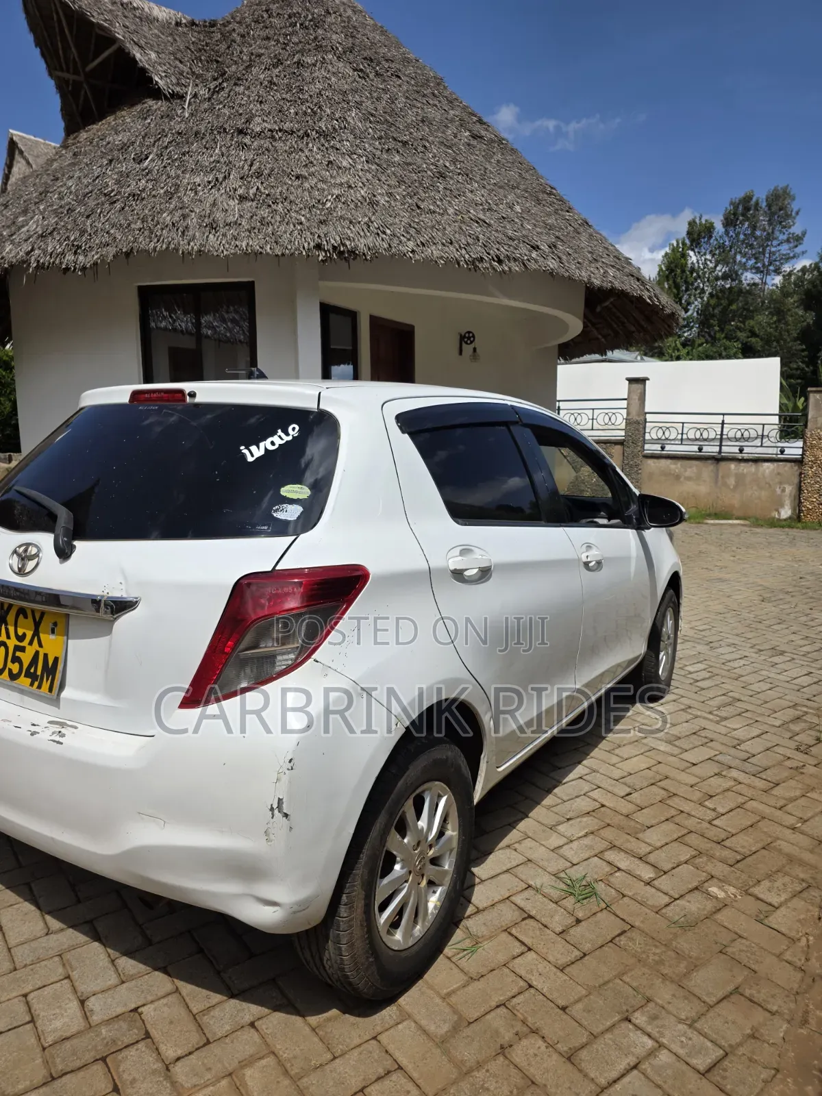 Toyota Vitz 2012 White