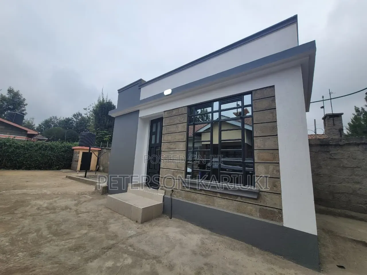 Studio Apartment in Oloolua Near Stage, Oluulua for rent