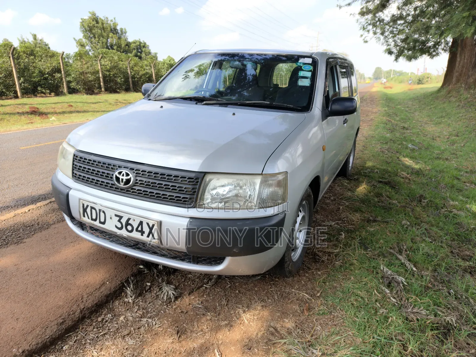 Toyota Probox 2014 Silver