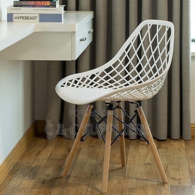 Restaurant Plastic Chair - thumbnail 5