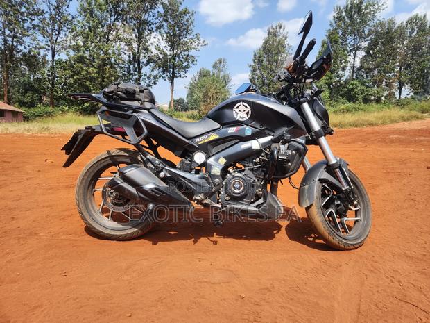 Bajaj Dominar 400 2024 Black - thumbnail 5