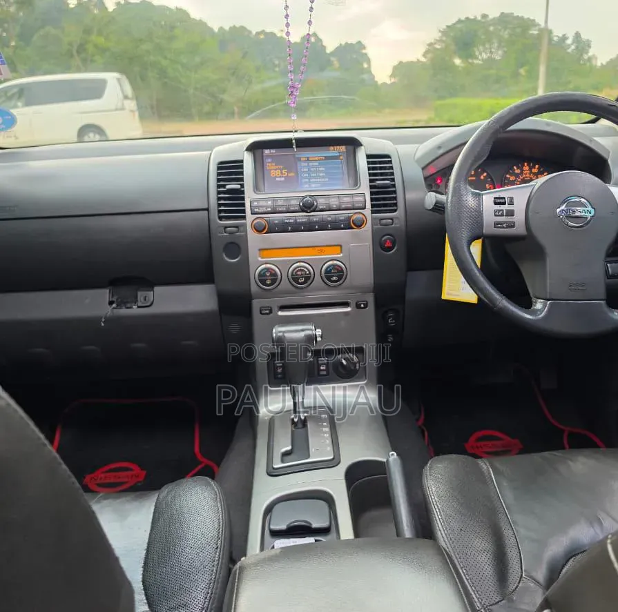 Nissan Navara 2007