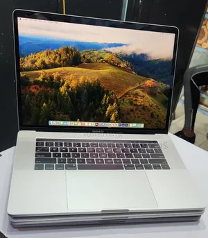 Laptop Apple MacBook Pro 2018 32GB Intel Core i7 SSD 512GB