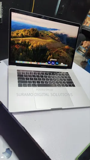 Laptop Apple MacBook Pro 2018 32GB Intel Core i7 SSD 512GB