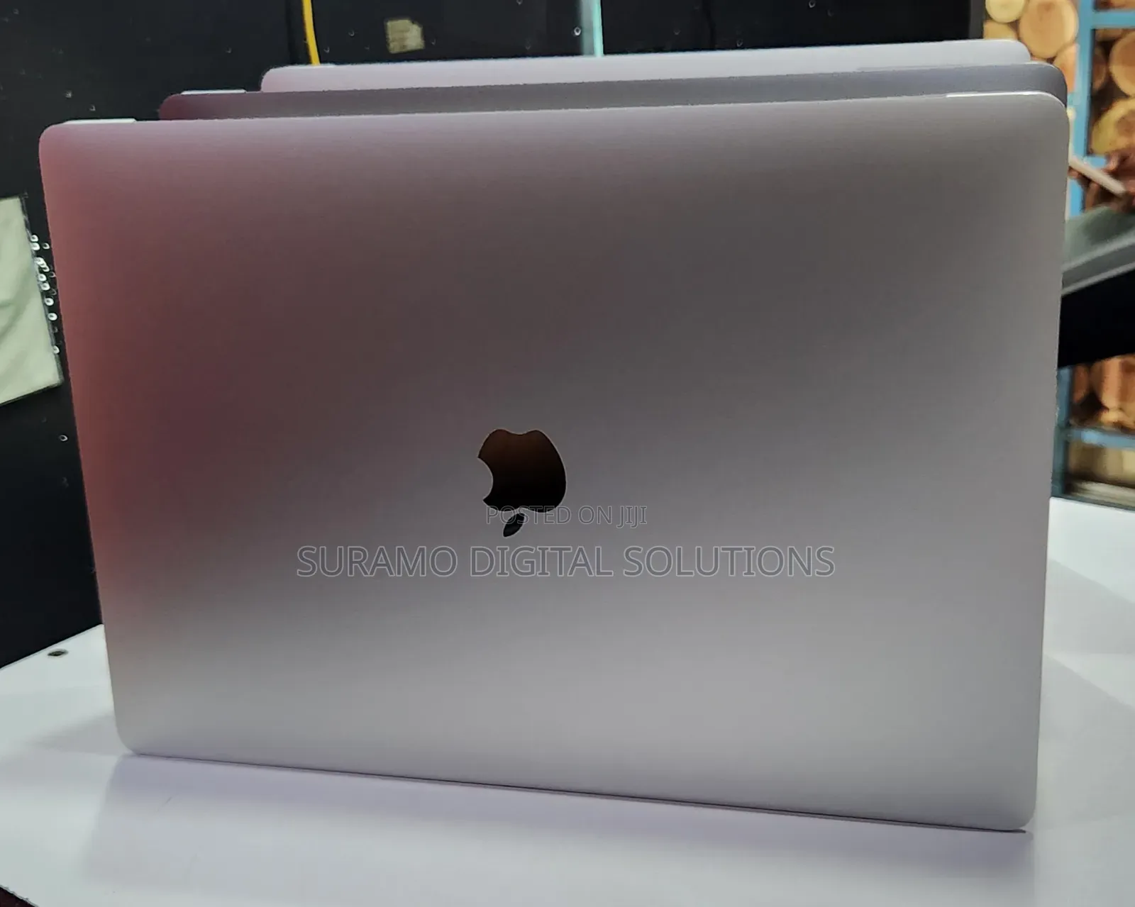 Laptop Apple MacBook Pro 2018 32GB Intel Core i7 SSD 512GB
