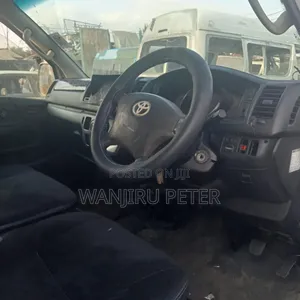 Toyota HiAce 2008 Silver