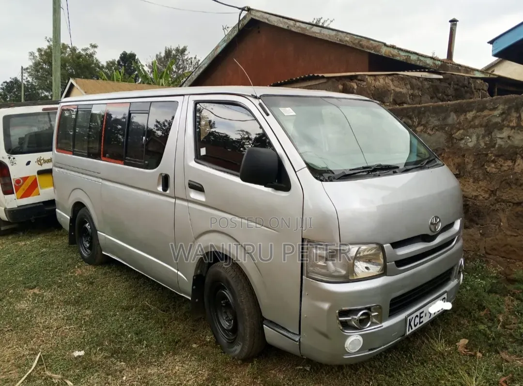 Toyota HiAce 2008 Silver