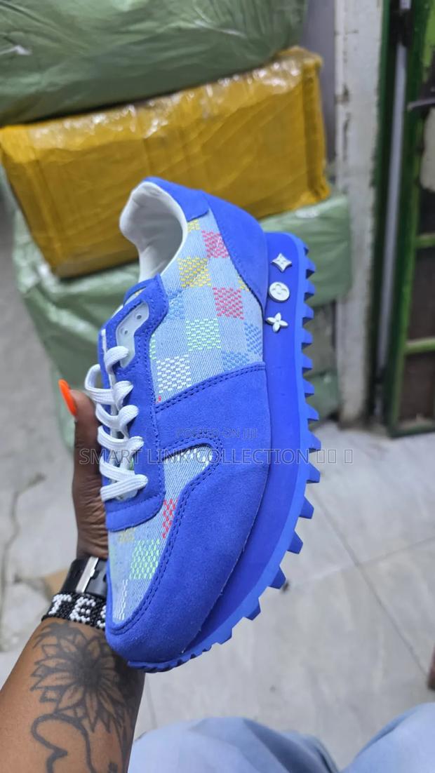 Spot New Louis Vuitton - thumbnail 2
