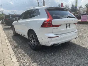 Volvo XC60 2018 White