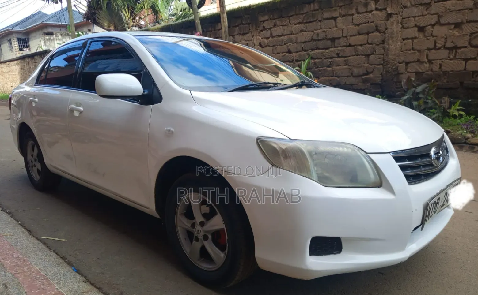 Toyota Axio 2013 White