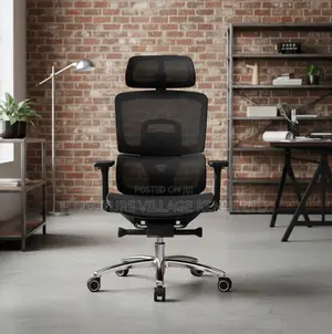 Ergonomic Office Chair With Footrest and Headrest