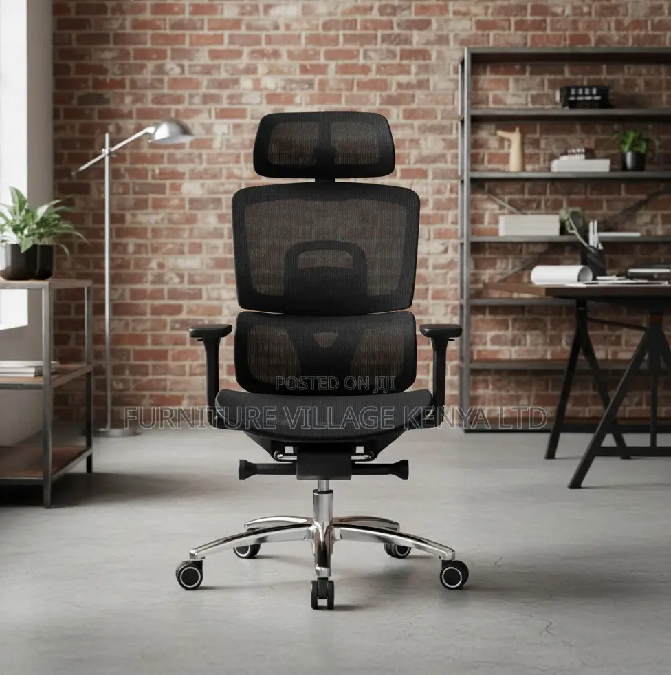 Ergonomic Office Chair With Footrest and Headrest