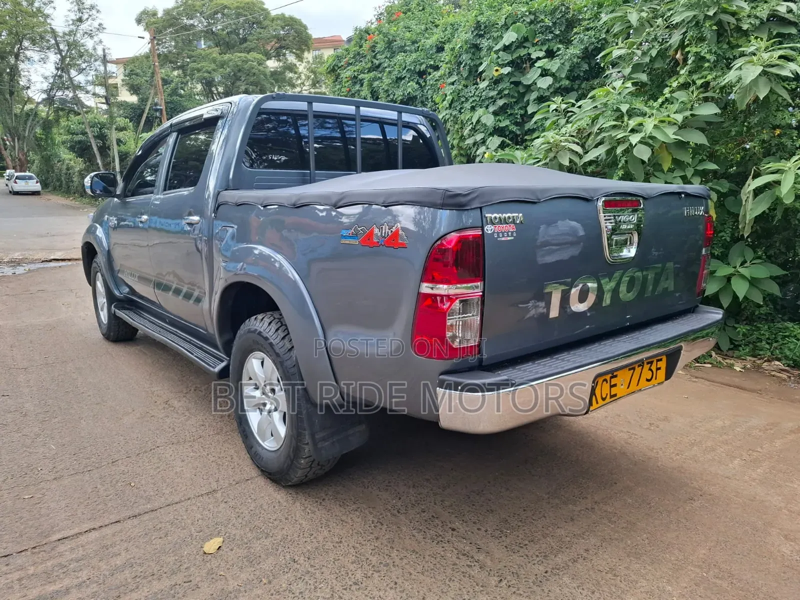 Toyota Hilux 3.0 D-4D Double Cab 2008 Gray