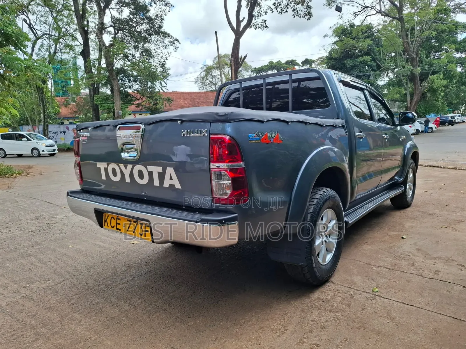 Toyota Hilux 3.0 D-4D Double Cab 2008 Gray