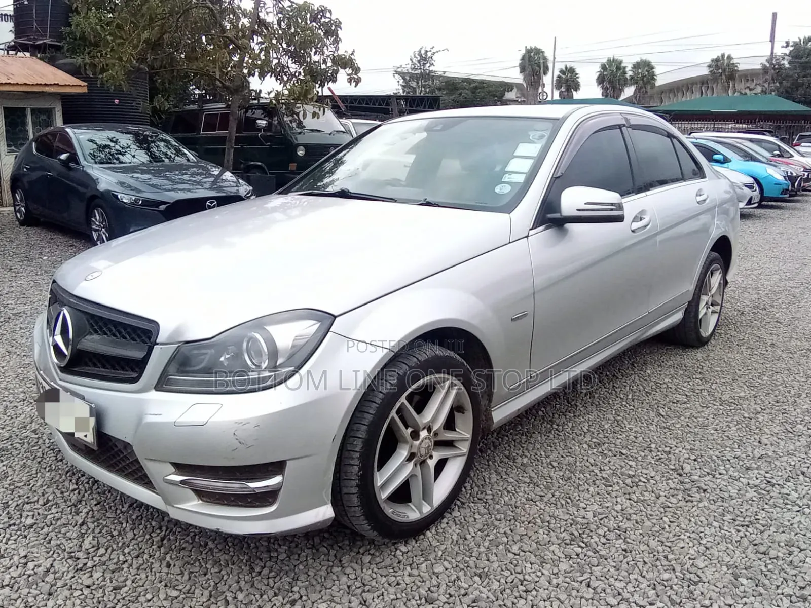 Mercedes-Benz C200 2011 Silver