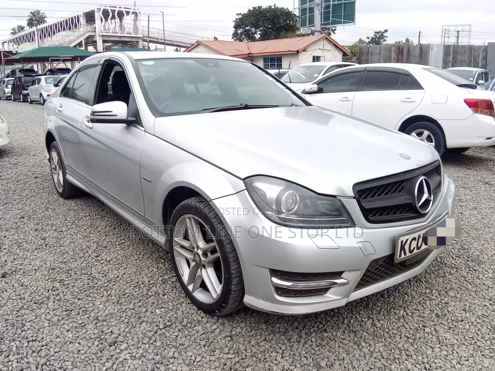 Mercedes-Benz C200 2011 Silver