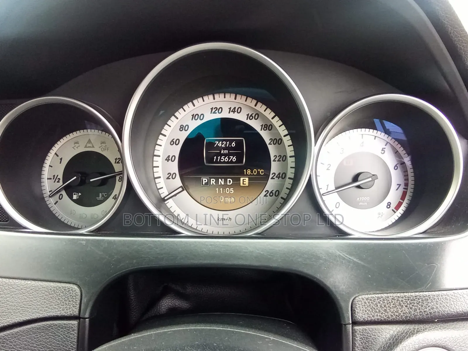Mercedes-Benz C200 2011 Silver