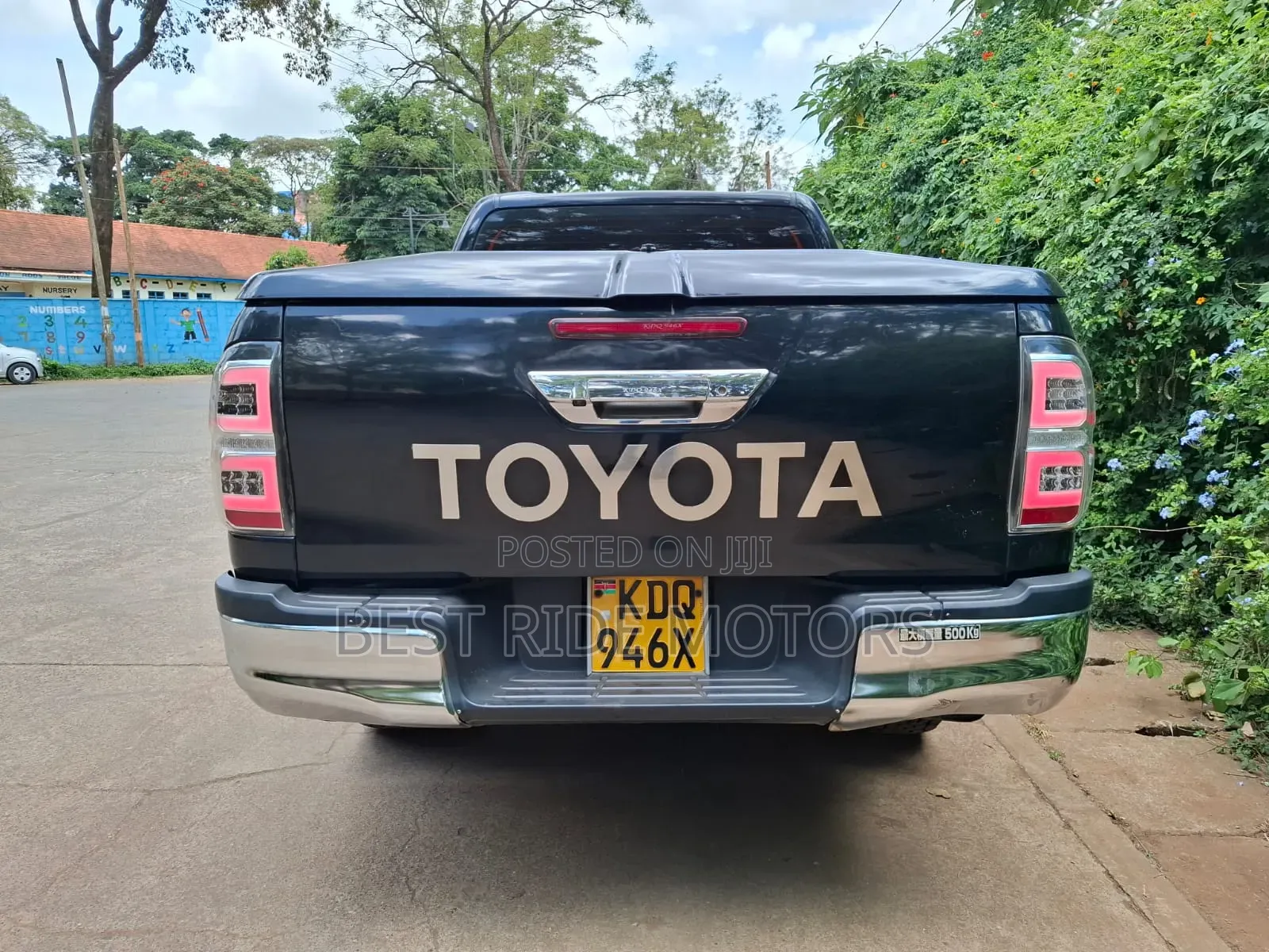 Toyota Hilux Revo Double Cab Deisel 2.4 AWD 2018 Black