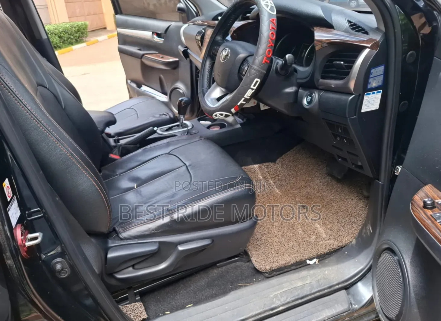 Toyota Hilux Revo Double Cab Deisel 2.4 AWD 2018 Black