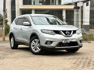 Nissan X-Trail 2015 Silver