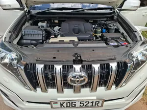 Toyota Land Cruiser Prado 2.8 D-4D 2016 Pearl