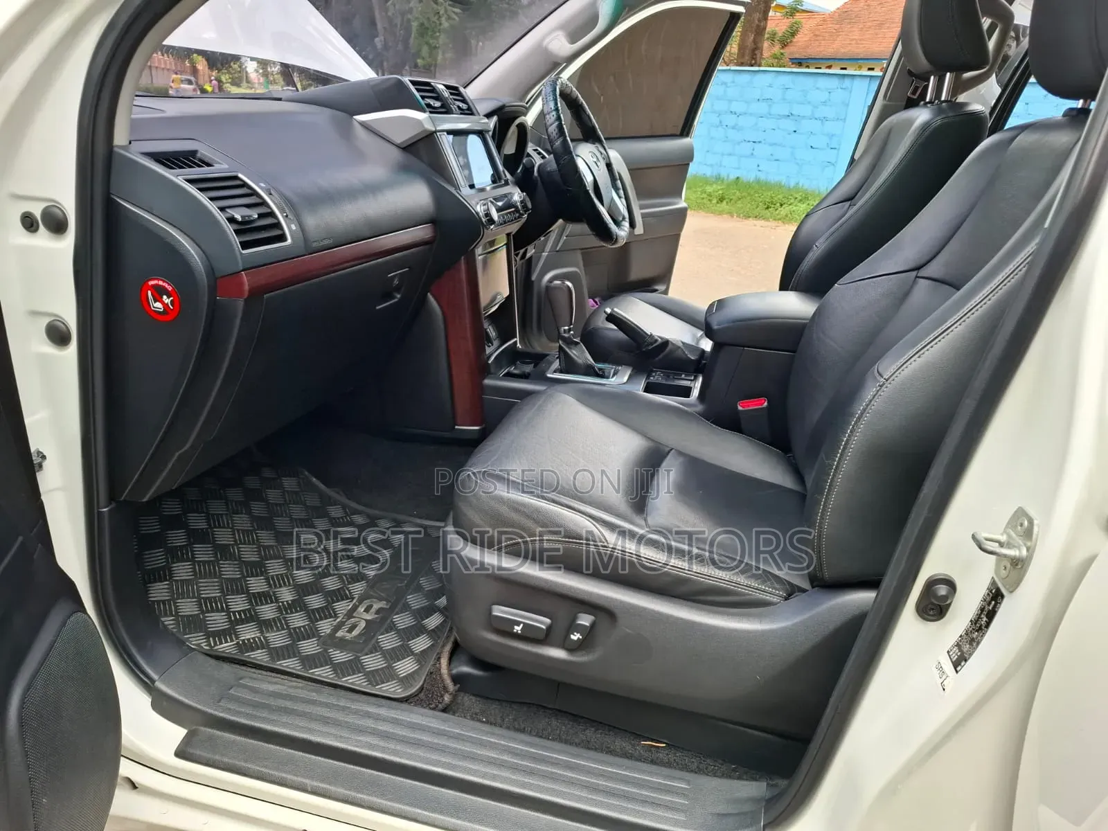 Toyota Land Cruiser Prado 2.8 D-4D 2016 Pearl