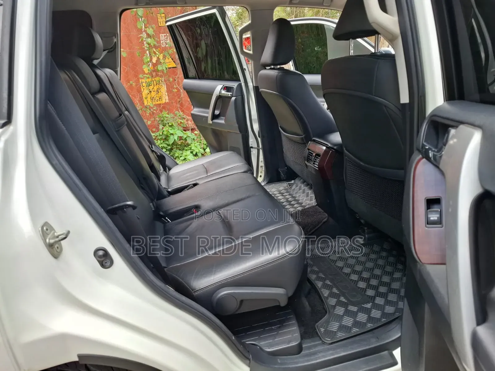 Toyota Land Cruiser Prado 2.8 D-4D 2016 Pearl