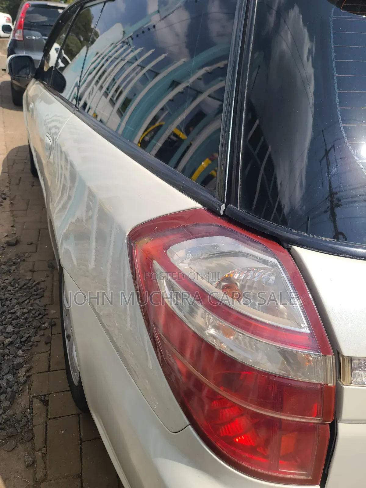 Subaru Legacy 2008 White