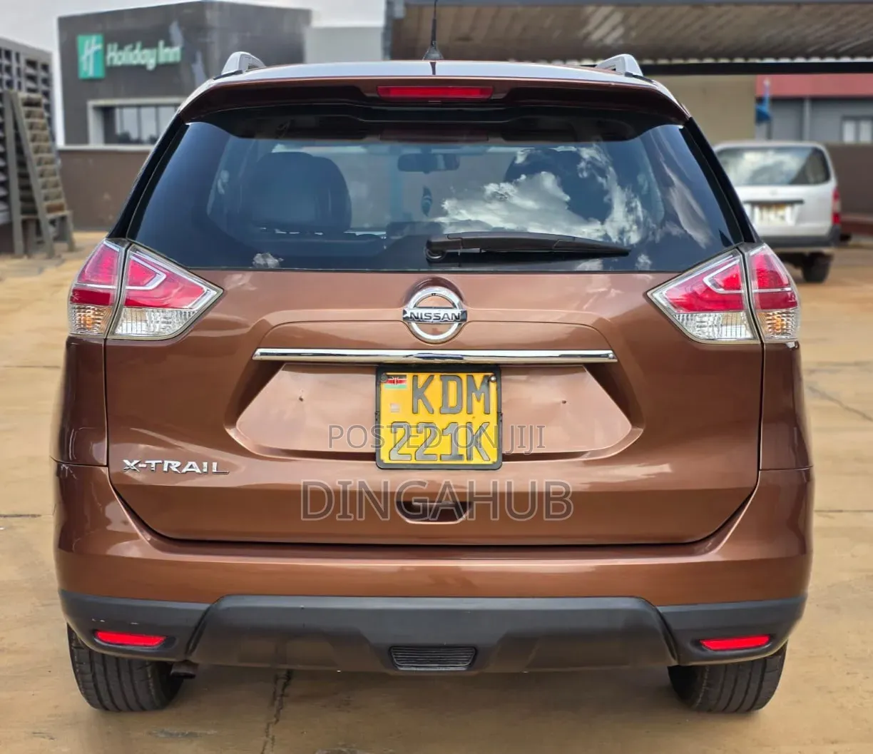 Nissan X-Trail 2016 Brown