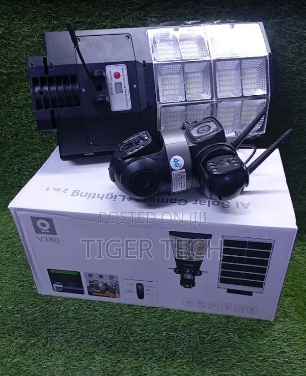 2 in 1security System Combines Street Light With 360° PTZ Security Cam