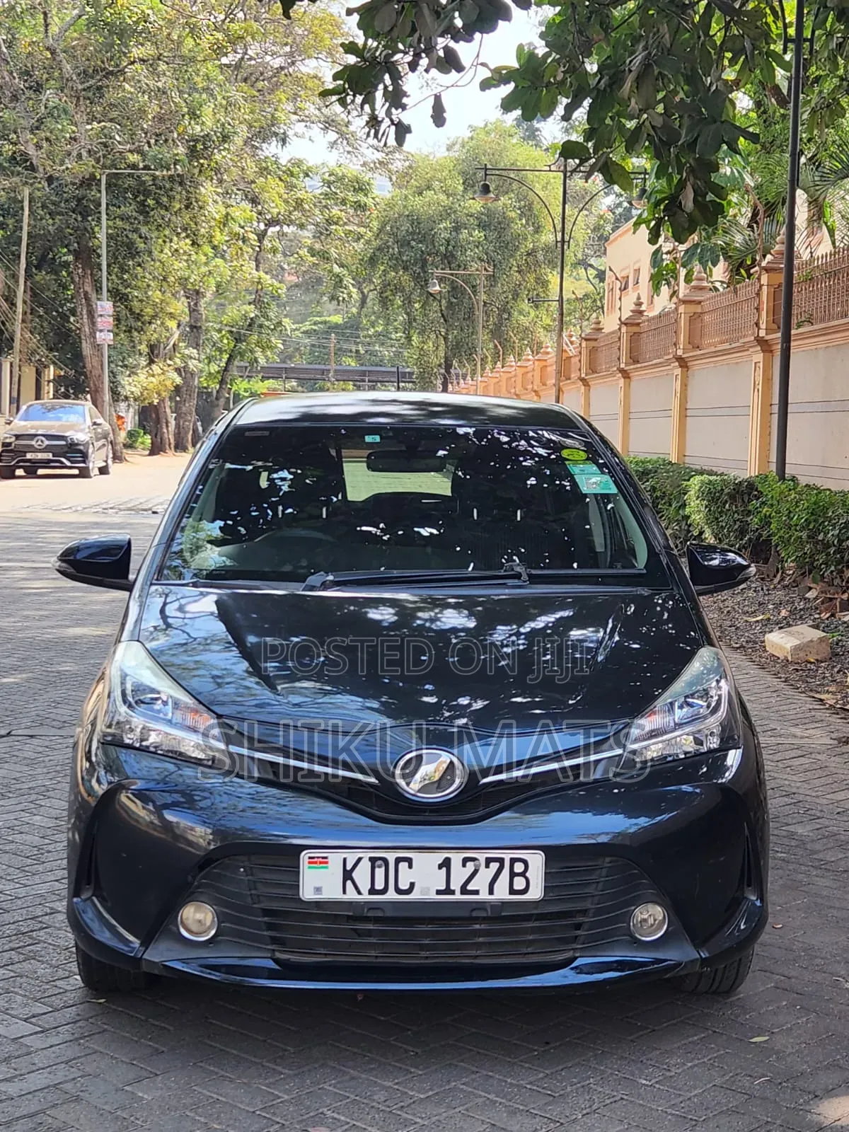 Toyota Vitz 2014