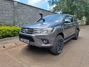 Toyota Hilux Revo Double Cab Deisel 2.4 AWD 2016 Gray