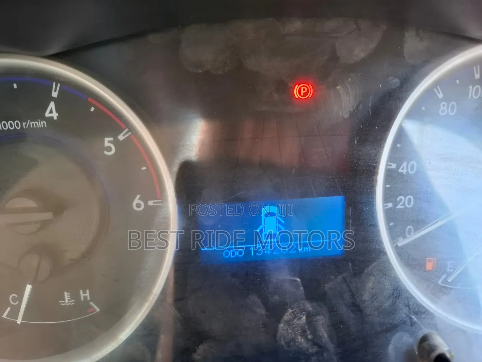 Toyota Hilux Revo Double Cab Deisel 2.4 AWD 2016 Gray