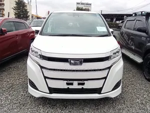 Toyota Noah 2020 White