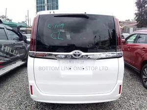 Toyota Noah 2020 White
